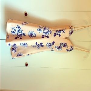 Spaghetti strap dress with floral print